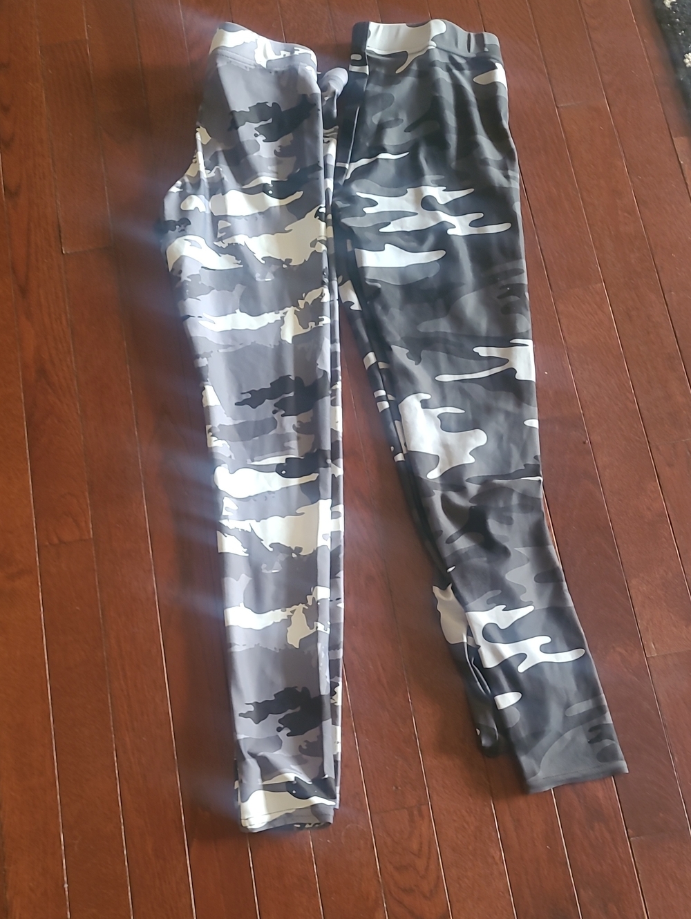 Womans  Camouflage Leggings Gray Camo..  2 pairs